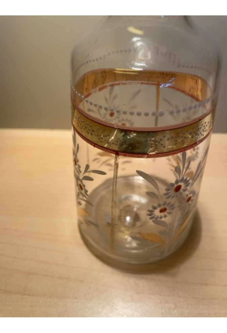 Karaffel i klart glas